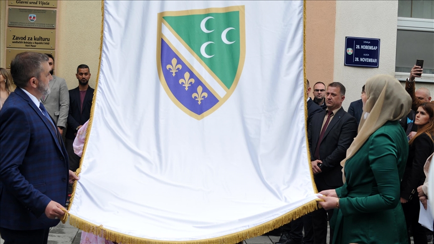 Novi Pazar: Počelo obilježavanje 11. maja, Dana bošnjačke nacionalne zastave