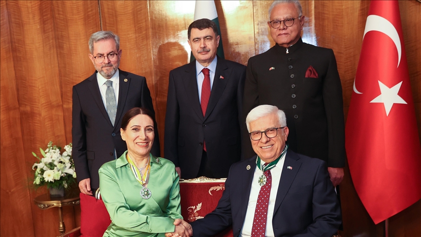 Turkish professor, honorary consul general receive Pakistan Civil Awards for services