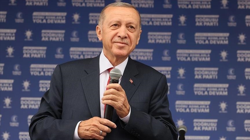 Erdogan najavio da će u julu najniža plata u javnom sektoru iznositi 22.000 turskih lira