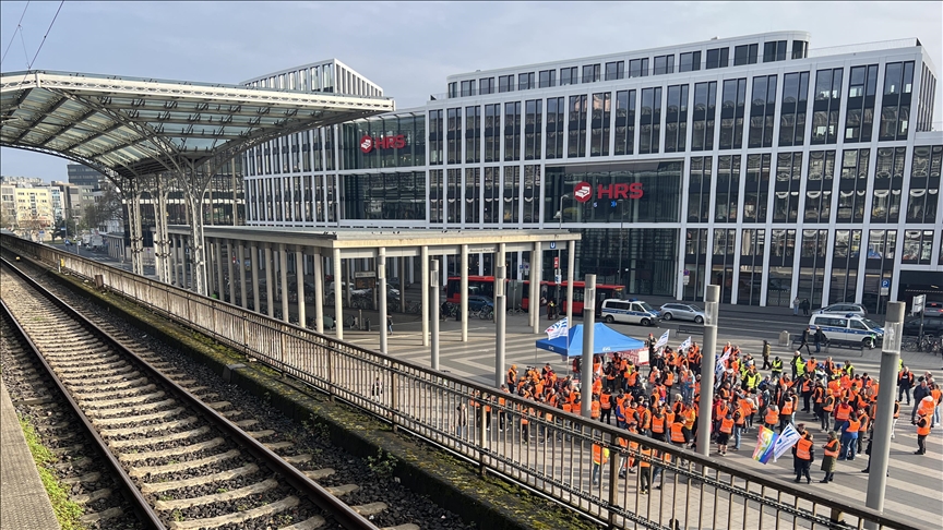 German railway workers announce 2-day nationwide strike
