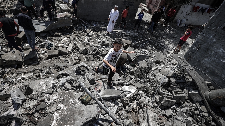 مسؤول فلسطيني: غارات إسرائيل دمرت 15 منزلا منذ بداية التصعيد