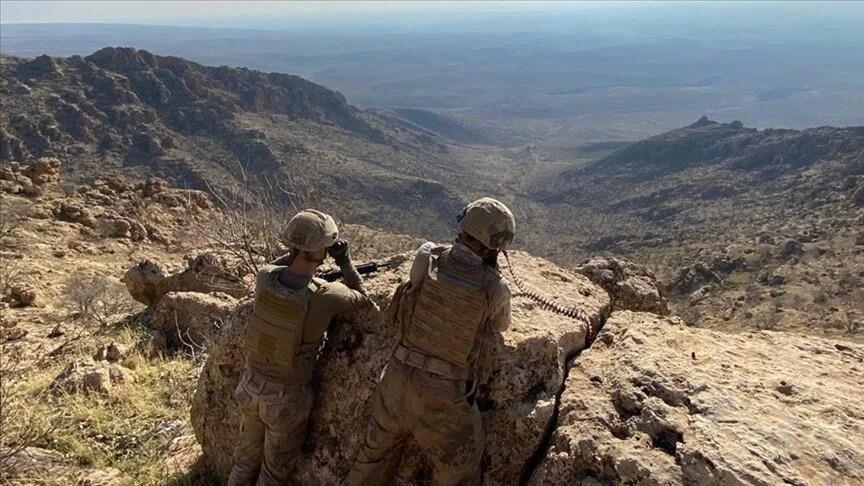 Турецкая армия нейтрализовала двух террористов на севере Ирака