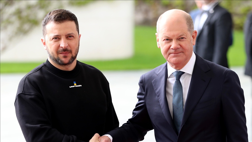 Ukrainian President Zelenskyy meets with German leaders in Berlin