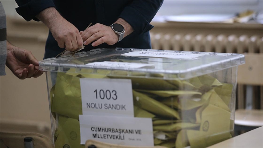 Türkiye genelinde oy verme işlemi sona erdi