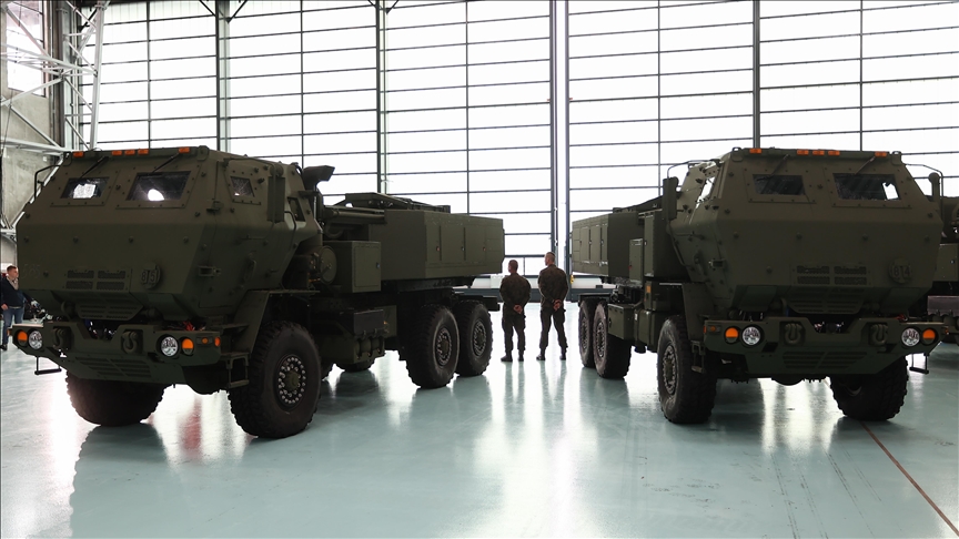 نخستین سکوهای پرتاب سامانه‌های هیمارس به لهستان تحویل داده شد