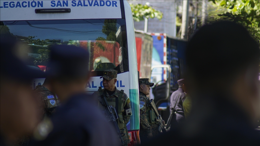 El Salvador's president announces siege of town where policeman was murdered