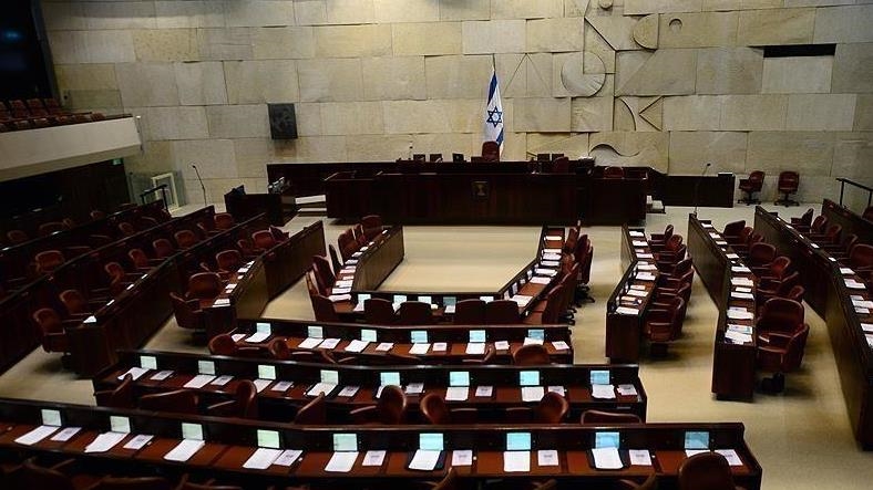 Israel's parliament approves bill banning raising of Palestinian flag