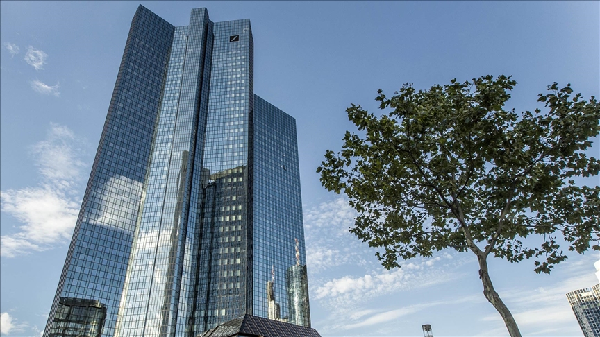 Deutsche Bank acuerda pagar USD 75 millones a las víctimas del traficante de sexo Jeffrey Epstein