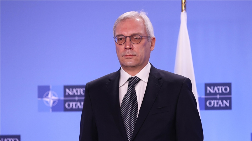 'Enormous risks': Russia says West choosing escalation by giving Ukraine F-16s 'Enormous risks': Russia says West choosing escalation by giving Ukraine F-16s