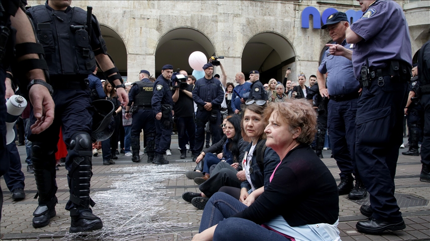 Hrvatska: Aktivistice za pravo na pobačaj nakratko zaustavile “Hod za život”