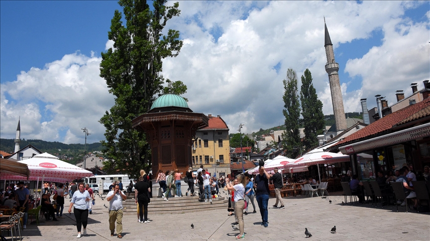 BiH: Danas sunčano vrijeme, dnevna temperatura od 22 do 28 stepeni