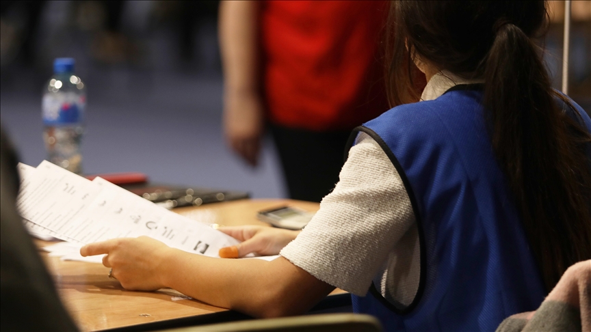 Sinn Fein becomes biggest party in Northern Ireland local elections