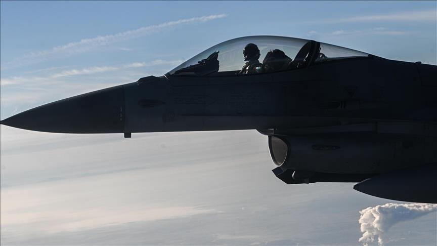 EU says Ukrainian pilots began training to use F-16 jets