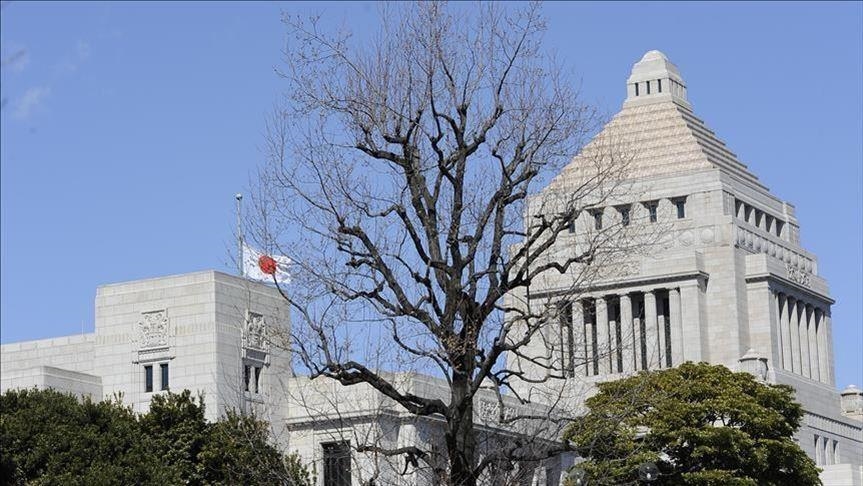 Japanese lawmakers back bump in defense spending