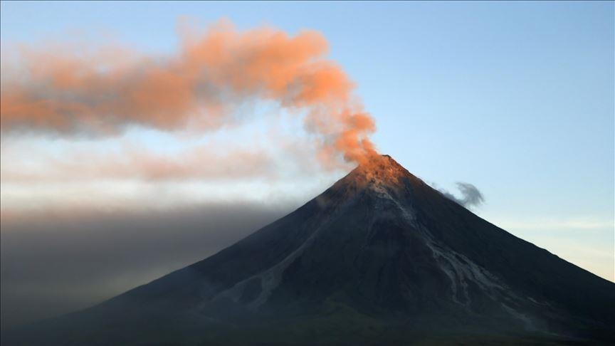 Žuto upozorenje: Vulkan Popocatepetl u Meksiku izbacuje pepeo