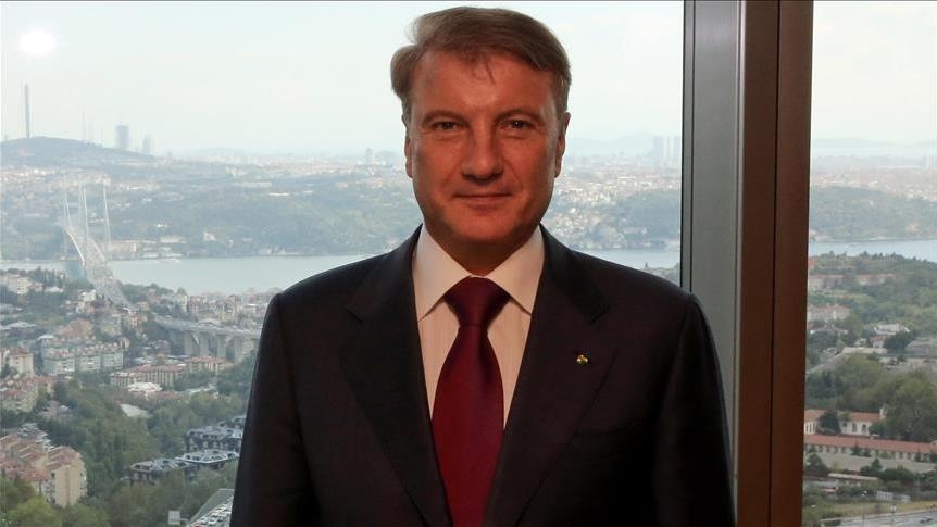 Глава Сбербанка: Доля юаня в экспортно-импортных операциях РФ будет расти