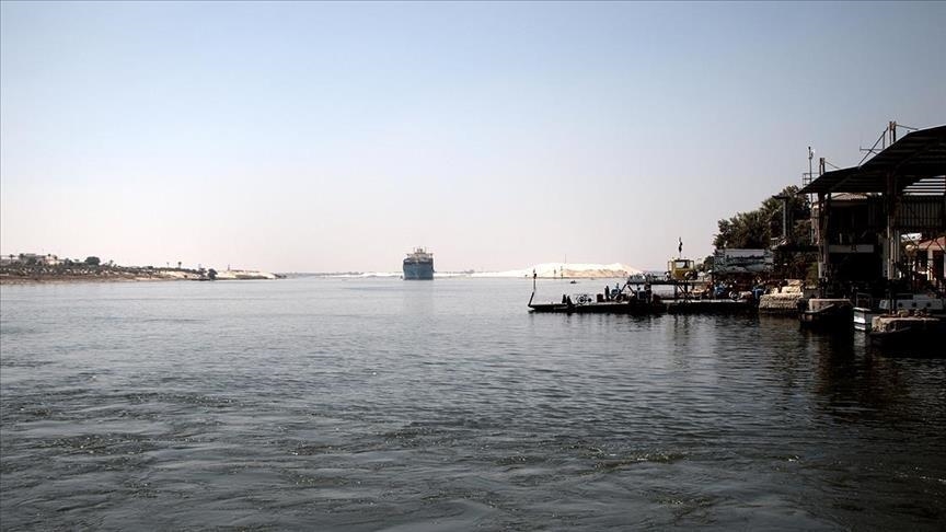 Grounded Hong Kong-flagged ship refloated in Suez Canal