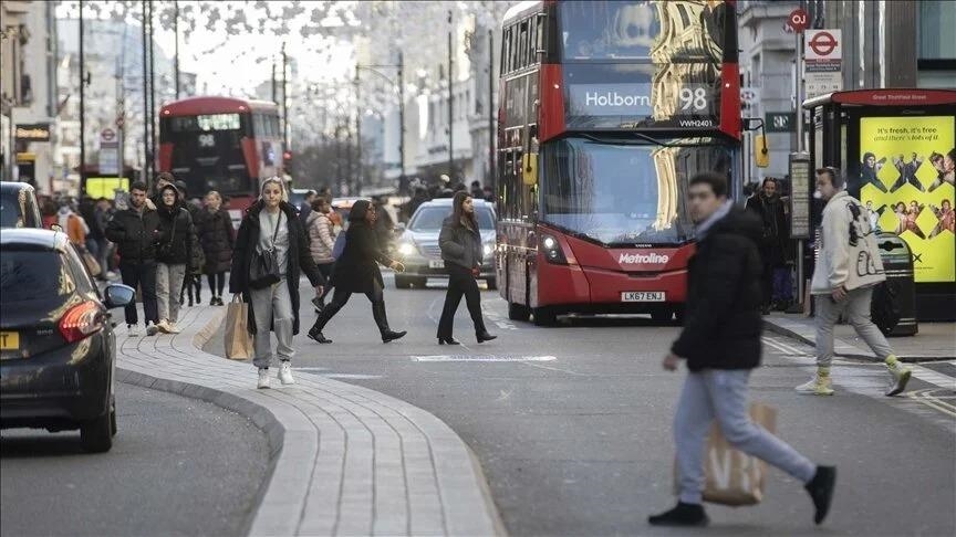 Royaume-Uni : le nombre de migrants atteint un nouveau record de 606 000 en 2022
