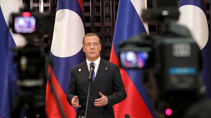 Medvedev: Si Occidente entrega armas nucleares a Ucrania, Rusia tendría que llevar a cabo un “ataque preventivo”