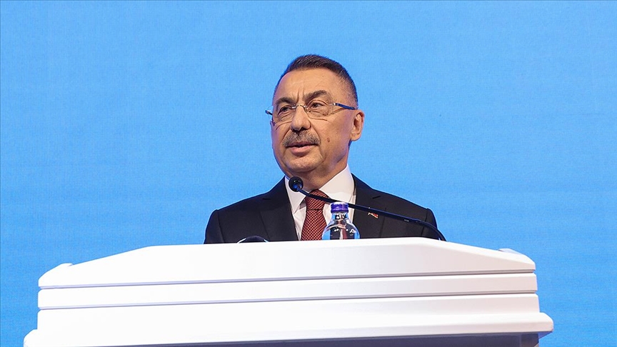 Cumhurbaşkanı Yardımcısı Oktay: Azerbaycan bayrağının dalgalandığı her noktada işgal izlerinin silinmesi asli vazifemiz 