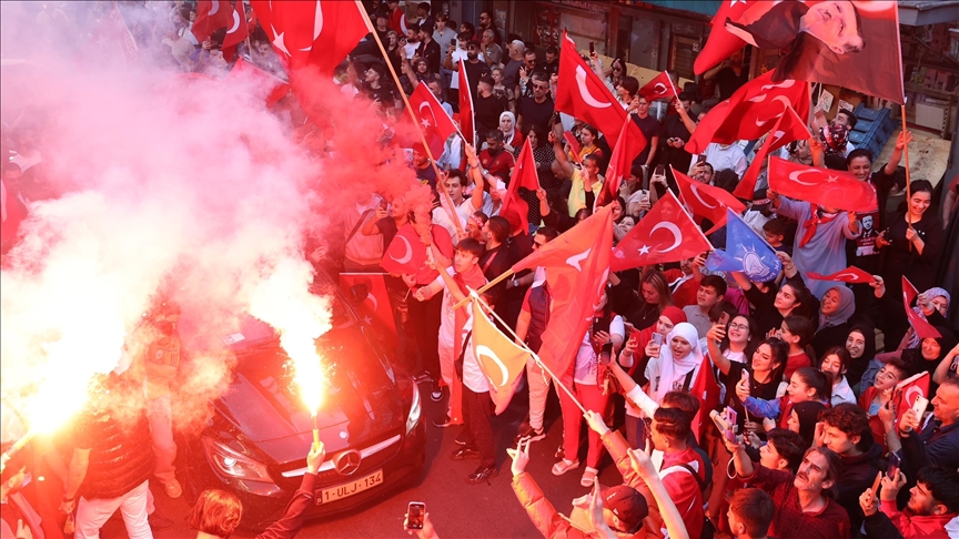 Erdoganova pobjeda proslavljena i u Njemačkoj, Belgiji, Švedskoj, Azerbejdžanu...
