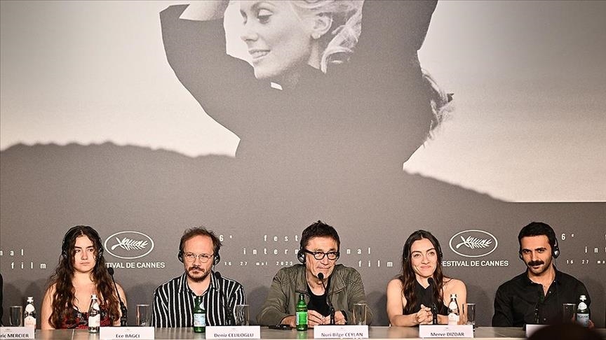 Türkiye’s Merve Dizdar wins best actress at Cannes Film Festival