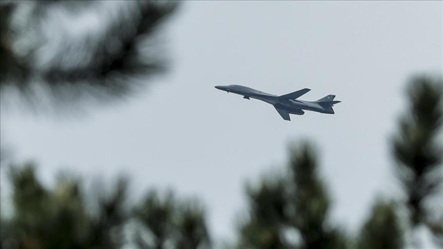 US bomber aircraft fly above Bosnia to highlight cooperation