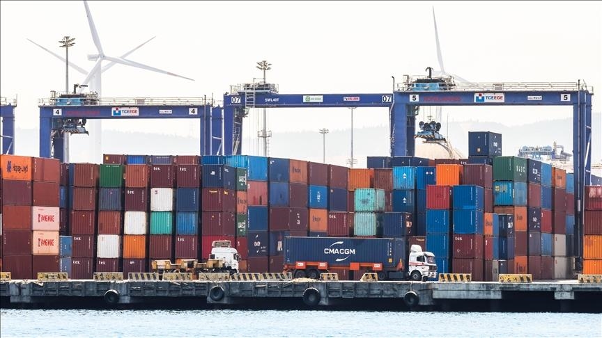 China to extend tariff waivers on US goods until end-2023