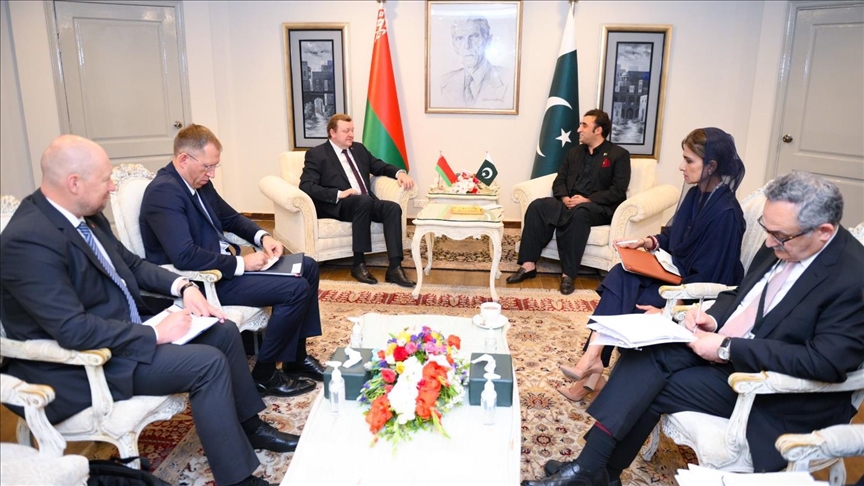 Pakistan, Belarus agree to bolster economic, political ties