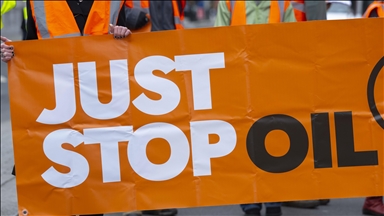 Police arrest 10 Just Stop Oil protesters in London