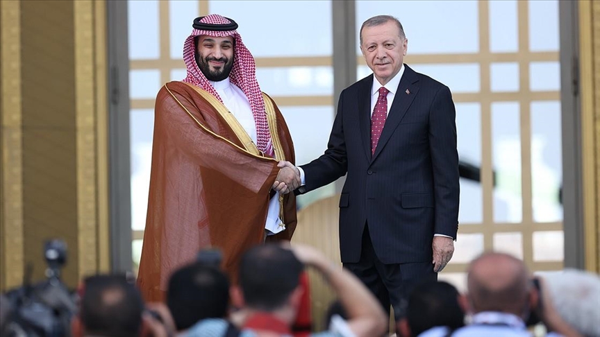 ابن سلمان يهنئ أردوغان على إعادة انتخابه
