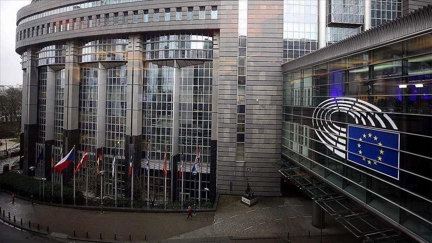 EU to oblige firms to cut forced labor, pollution