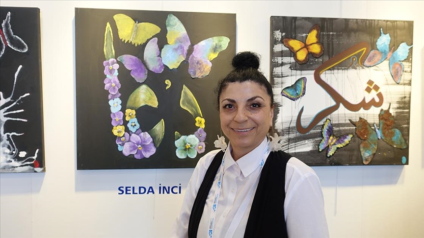 ArtContact İstanbul usta sanatçıların eserlerine ev sahipliği yapıyor