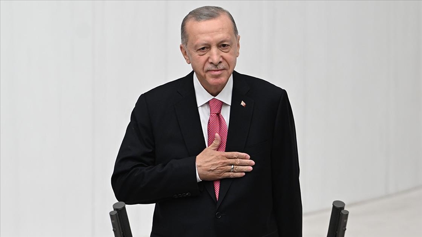 Cumhurbaşkanı Erdoğan TBMM’de yemin etti