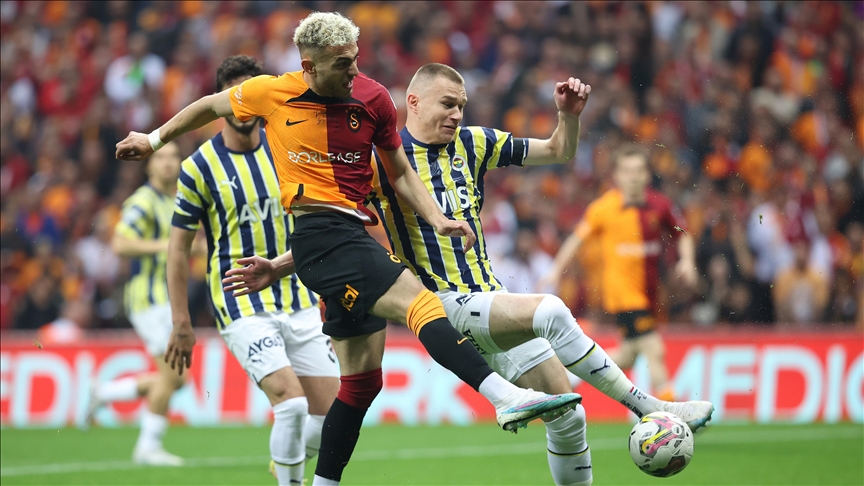 Super League champion Galatasaray beat its arch rivals