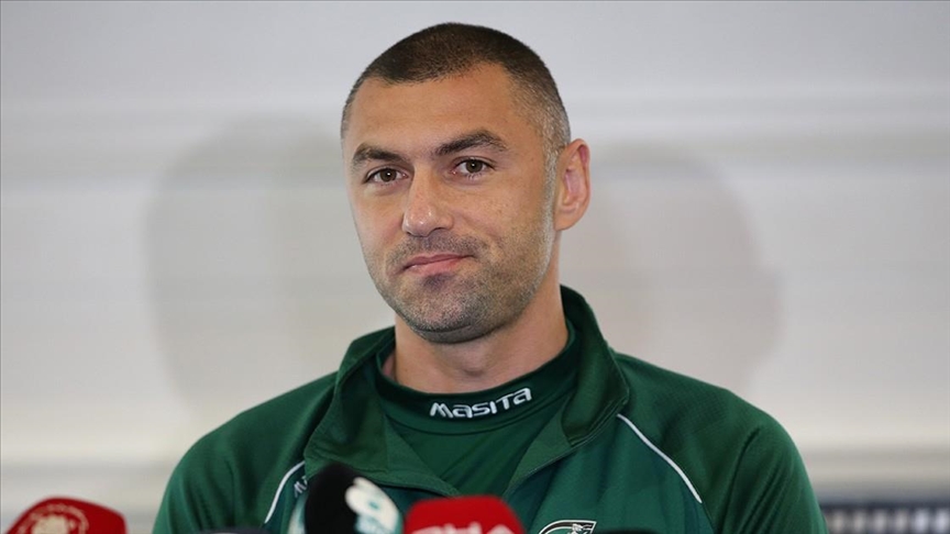 Football : Burak Yilmaz raccroche les crampons