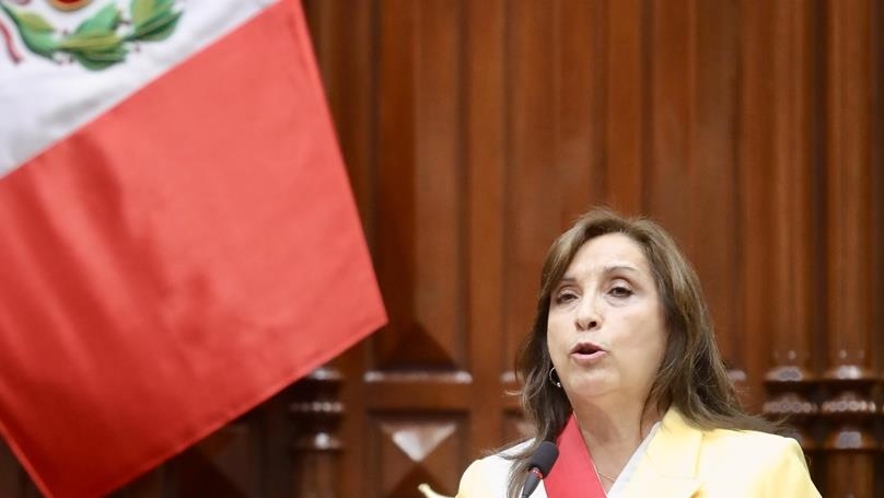 La presidenta de Perú testifica en audiencia sobre muertes durante protestas antigubernamentales