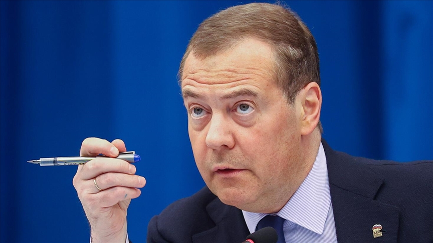 Экс-президент РФ: Киев и Запад готовы на всё, чтобы «стереть Россию с лица земли»
