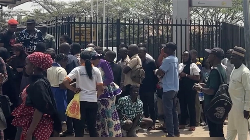 2 Nigerian states reduce work days because of petrol hike 2 Nigerian states reduce work days because of petrol hike