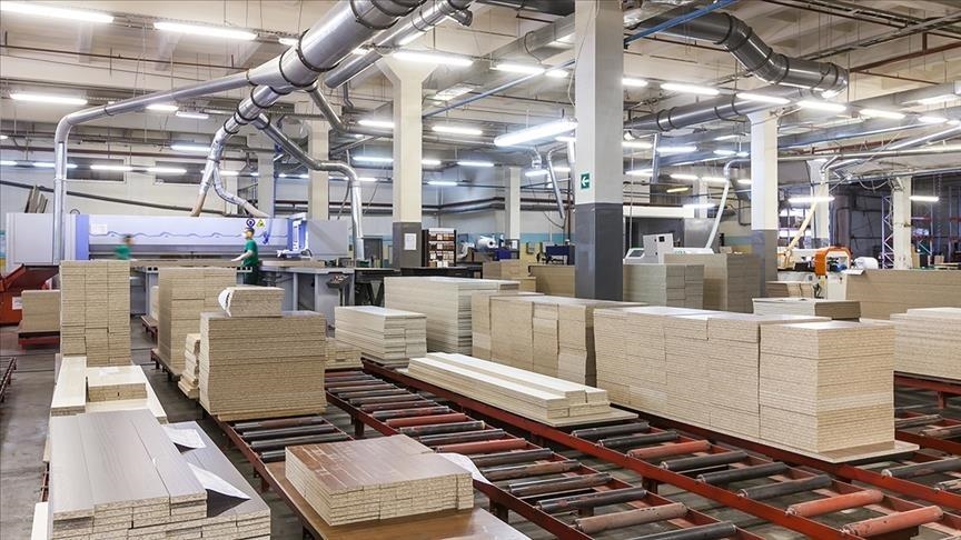 3.3 مليارات دولار.. صادرات تركيا من الأثاث والورق