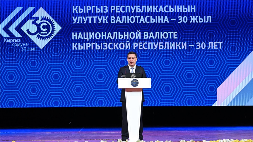Жапаров: Кыргызстан наладит печать банкнот нацвалюты внутри страны