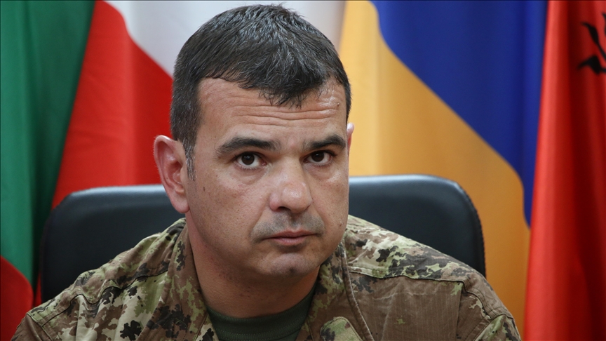 Portparol KFOR-a: Iza mirnih srpskih demonstranata na severu Kosova, bile su kriminalne grupe koje su napale KFOR
