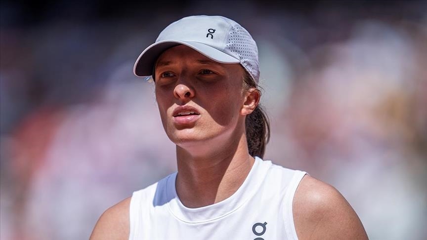 Top-ranked Swiatek beats Muchova to win French Open women's title Top-ranked Swiatek beats Muchova to win French Open women's title