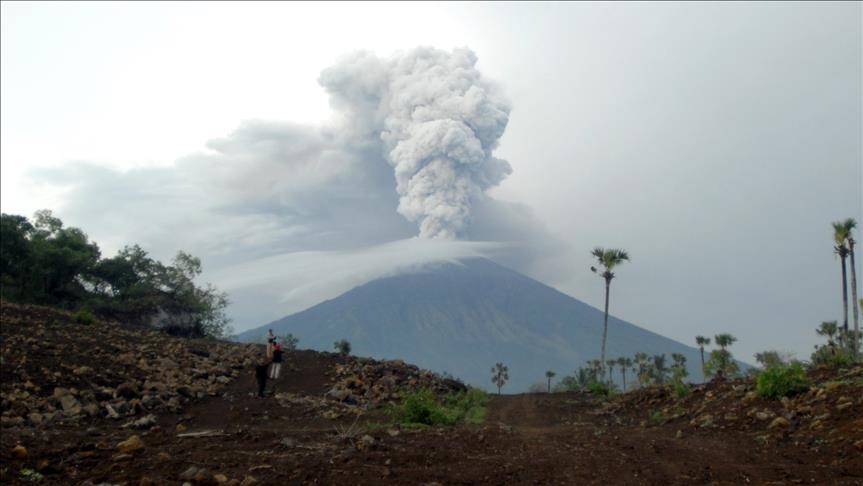 Dozens of villages near Philippines’ Mayon Volcano must be evacuated, say officials