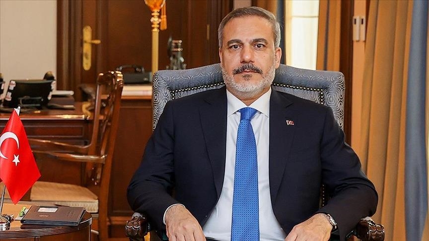 New Turkish foreign minister continues to receive congratulatory phone calls from counterparts