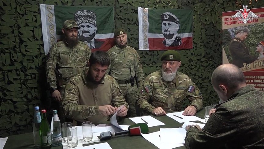 Rus ordusu, gönüllü Çeçen birlikleri ile sözleşme imzaladı