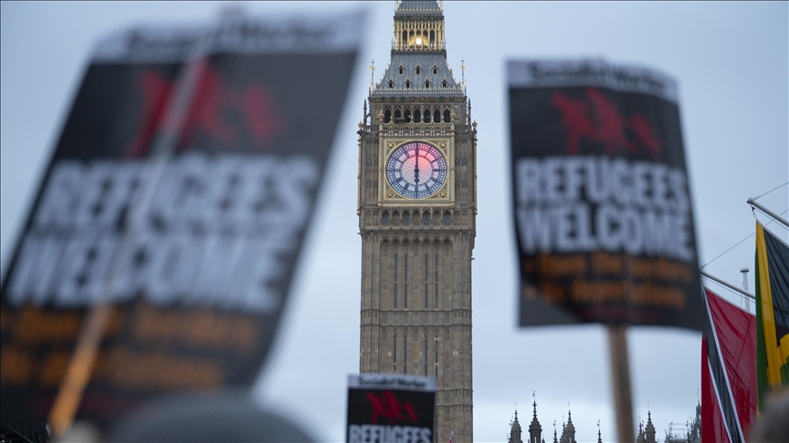 ‘UK political system produces politicians using immigration issue to win votes’