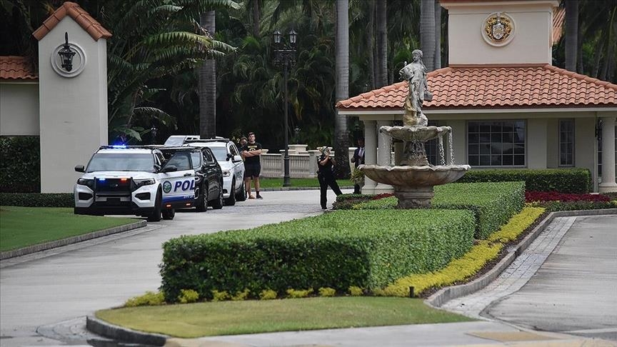 Trump arrives in Florida to face charges in classified documents case