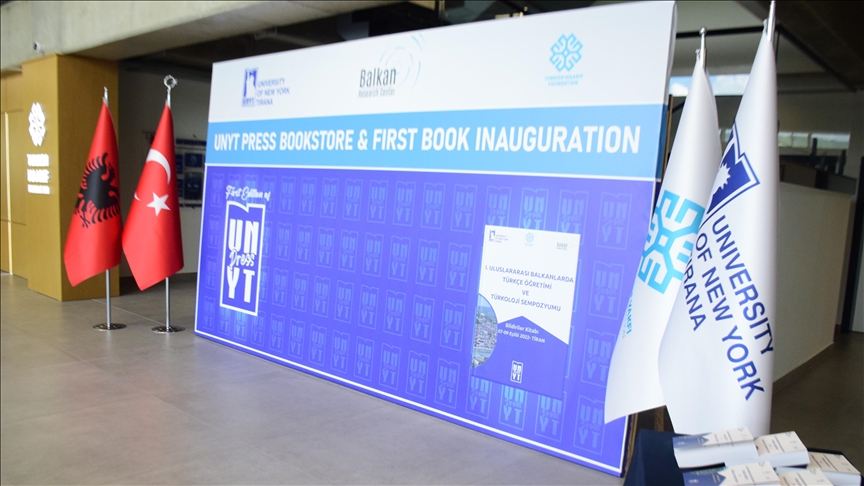 Inaugurohet shtëpia botuese e Universitetit të New Yorkut në Tiranë