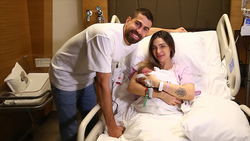 Fenerbahçeli futbolcu Luan Peres baba oldu